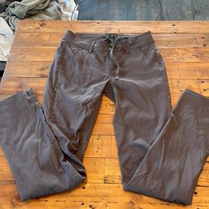 Prana hiking pants 🏕🏔 size 4